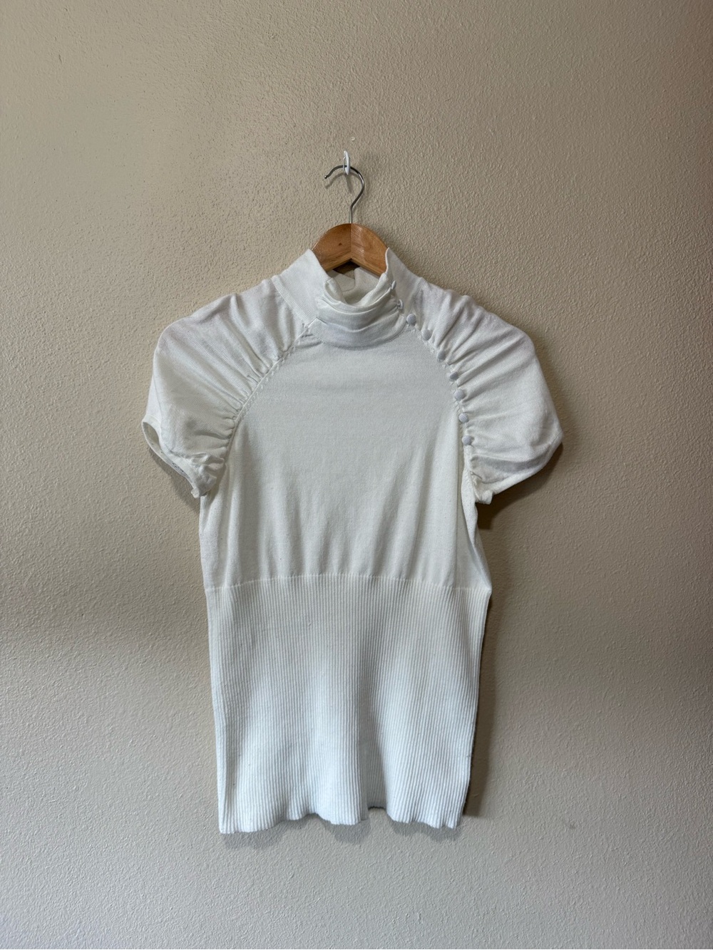 Planet Gold White Short-Sleeve Mock Neck Top